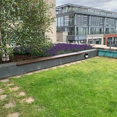Apartment Smithfield Market, 7 *